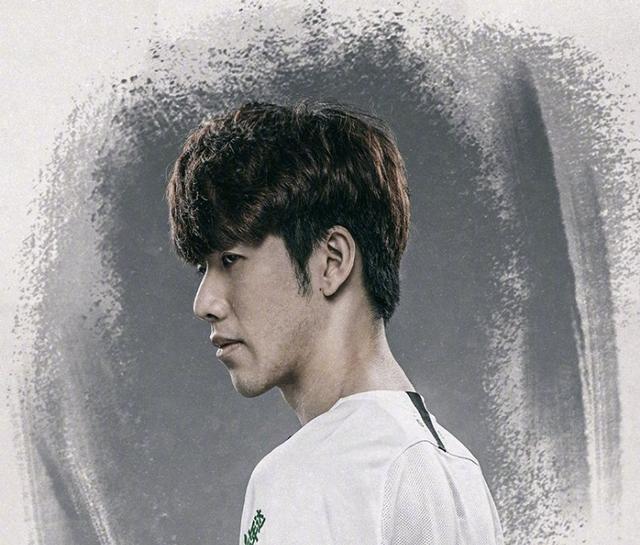 FlyQuest 被加冕为 LTA 2025 锦标赛的首个也是唯一的冠军