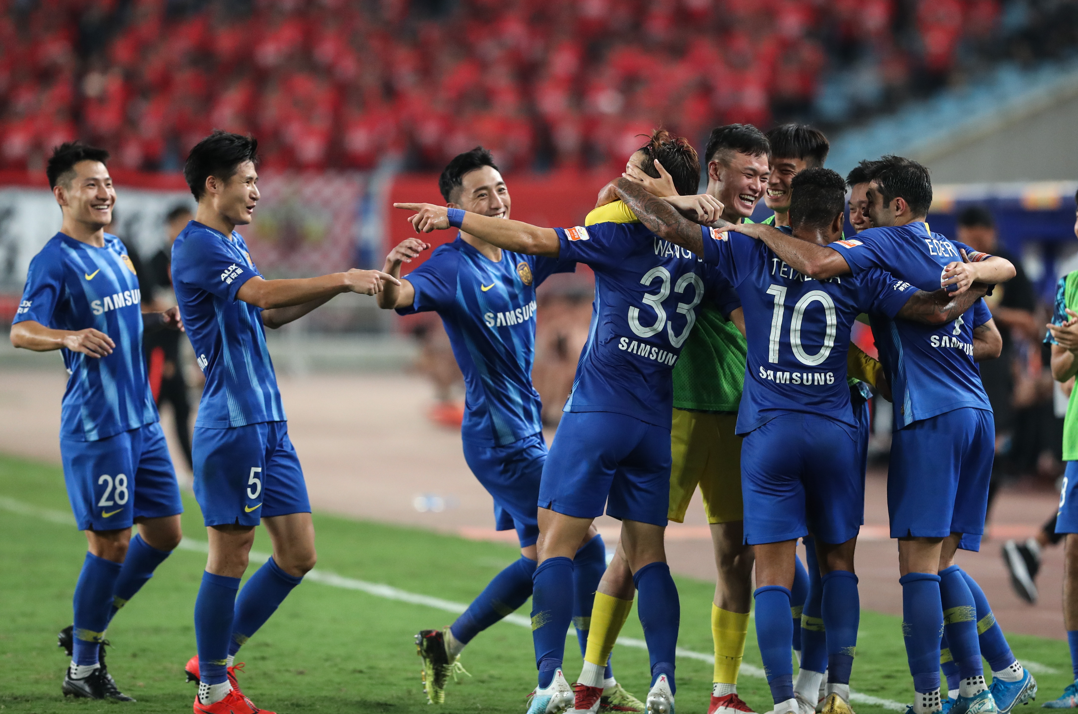 恭喜XYG获得2025KPL夏季赛临时席位！